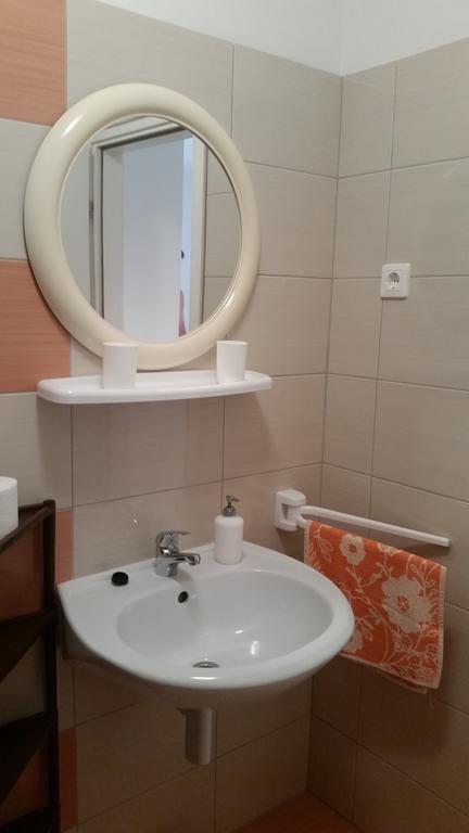 Apartments Dano Sukošan Szoba fotó
