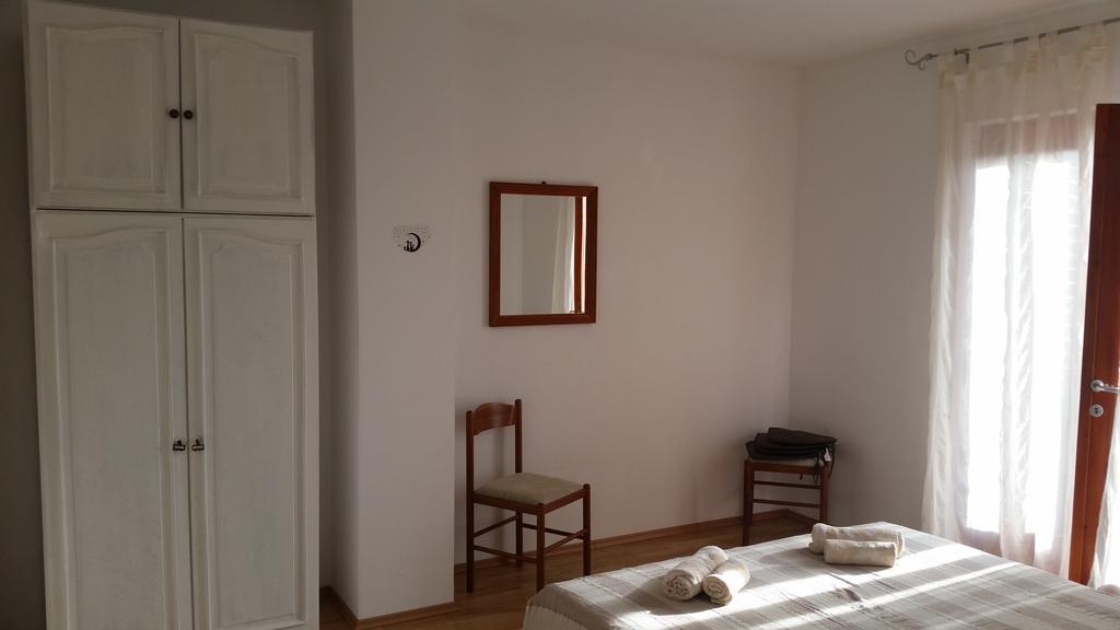 Apartments Dano Sukošan Szoba fotó